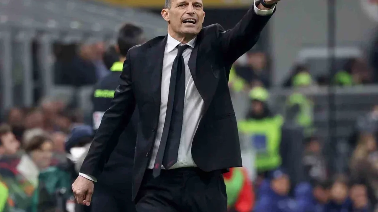 Napoli, teknik direktörlük görevine Massimiliano Allegri'yi getirdi