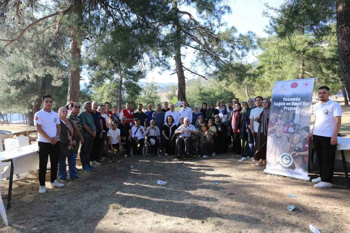 Gürsu'da 65 yaş üstü vatandaşlara vefa pikniği düzenlendi