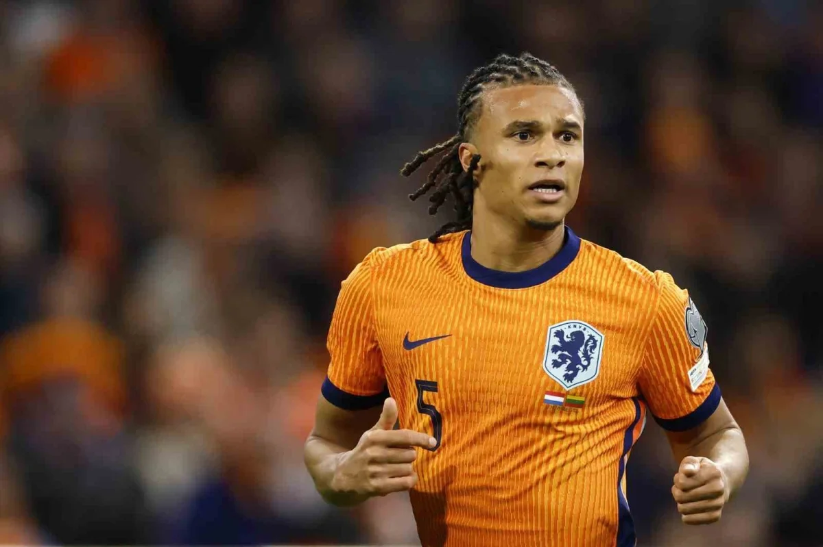 Fenerbahçe, Hollandalı stoper Nathan Ake'yi kadrosuna kattı