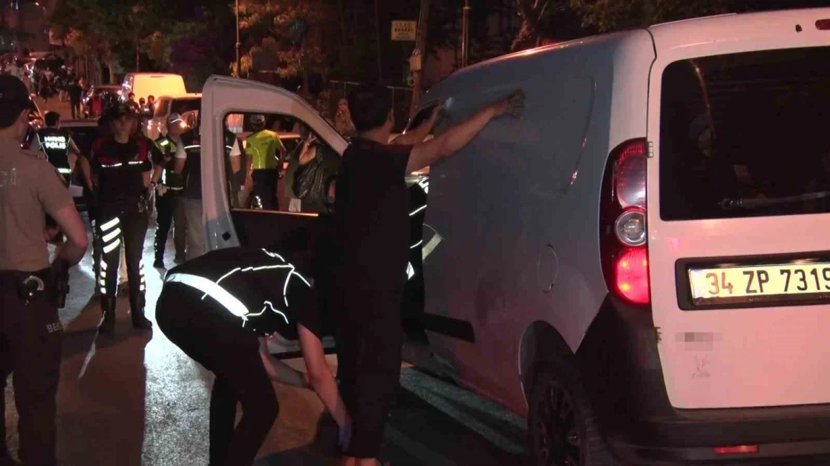 İstanbul Emniyet Müdürü Yıldız, Şişli Kuştepe'de denetime katıldı