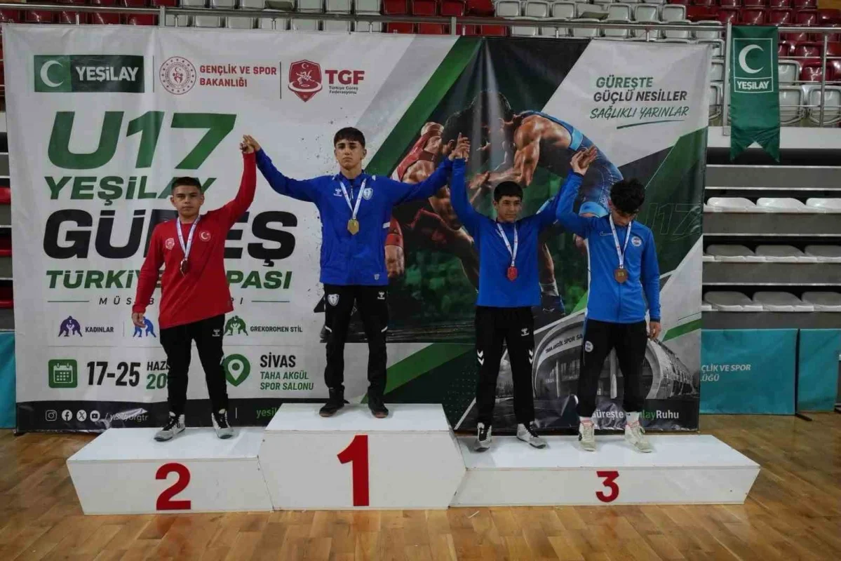 Yıldırım Belediyespor U17 güreşte Türkiye ikincisi oldu