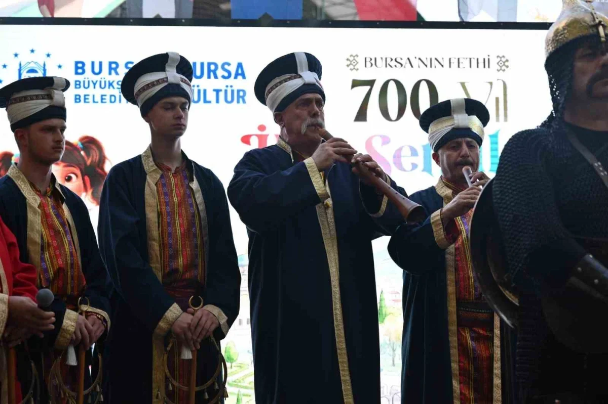 Bursa'nın Fethi'nin 700. yılı şenlikleri Osmangazi'de başladı