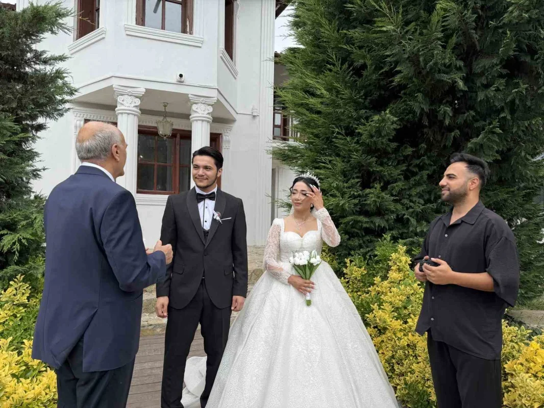 Sarıyer'de korsan düğün fotoğrafçılarına sıkı denetim yapıldı