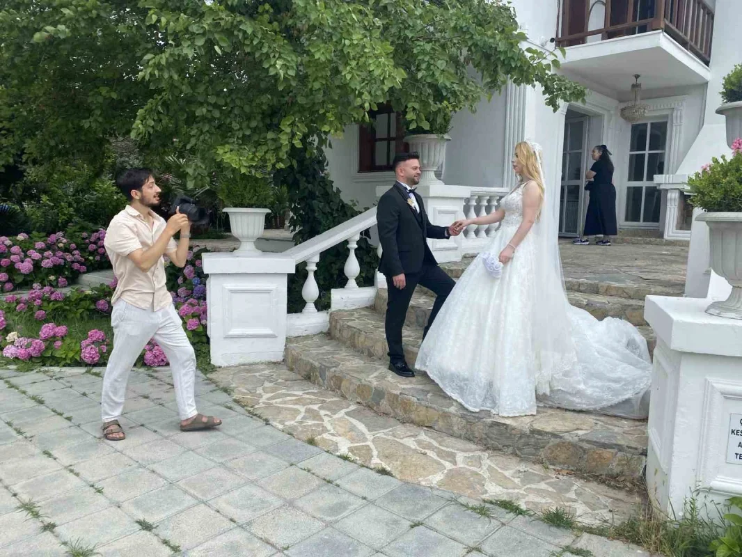 Sarıyer'de korsan düğün fotoğrafçılarına sıkı denetim yapıldı