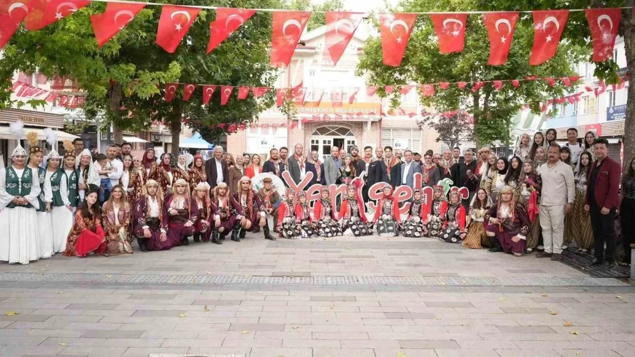 Yenişehir'de 700 yıllık Nilüfer Hatun geleneği yeniden canlandı