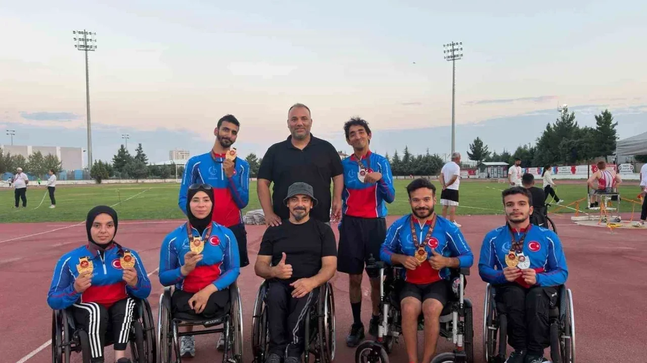 Bağcılar Belediyesi Para Atletizm'de Türkiye şampiyonu oldu