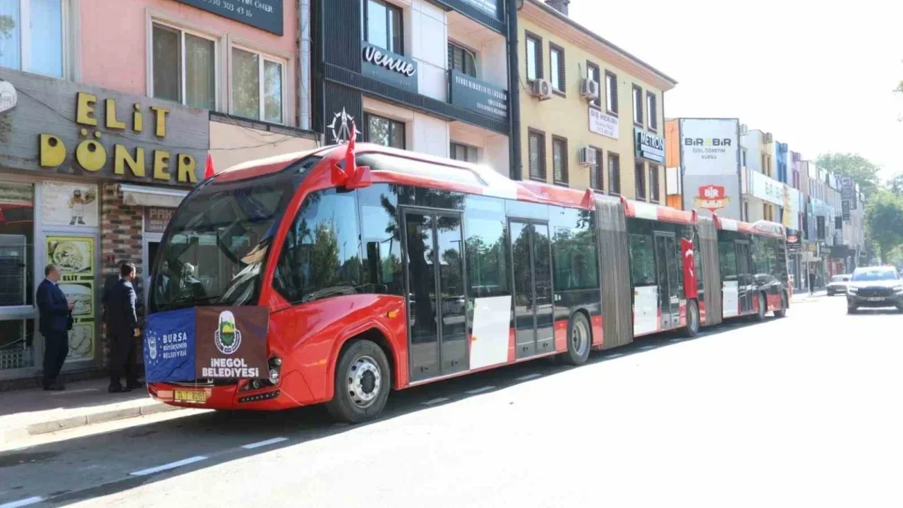 İnegöl'de metrobüs denemesi yapıldı: Hat Alanyurt'a uzanacak