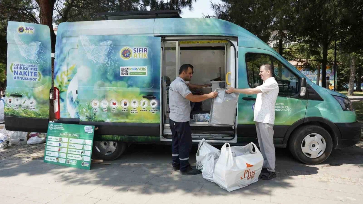 Yıldırım'da atık toplayan ailelere 830 bin lira destek