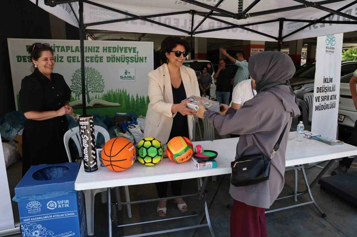Nilüfer'de atık kağıt getirene sürpriz hediye kampanyası