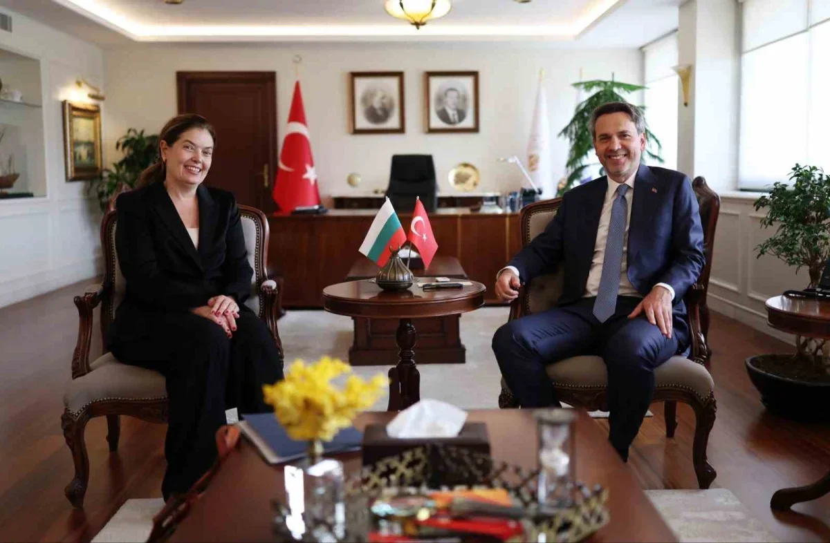 Türkiye ile Bulgaristan doğal gaz iş birliği protokolü imzaladı