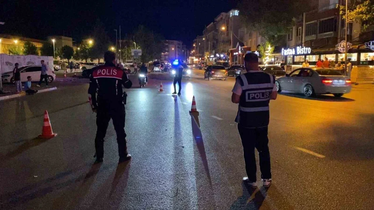İnegöl'de 200 polisle geniş çaplı asayiş uygulaması