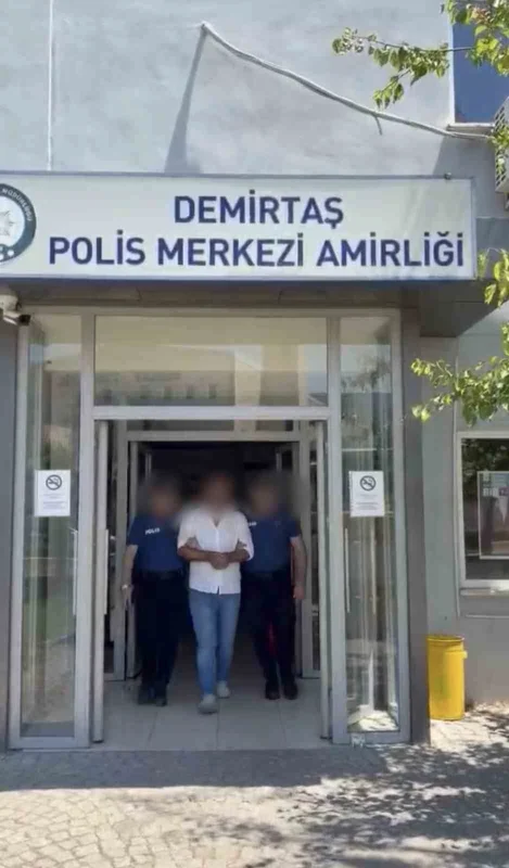 Bursa'da kesinleşmiş hapis cezası bulunan 3 firari yakalandı