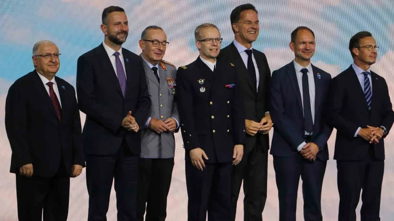 Mark Rutte duyurdu: NATO'dan 3 stratejik tedarik sözleşmesi