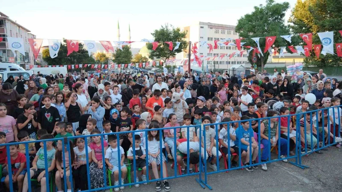 Yıldırım'da Geleneksel Mahalle Çocuk Şenlikleri başladı