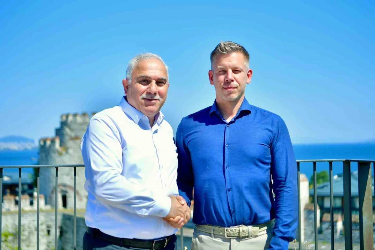 Peter Magyar ve Laszlo Keller Yedikule Hisarı'nı ziyaret etti