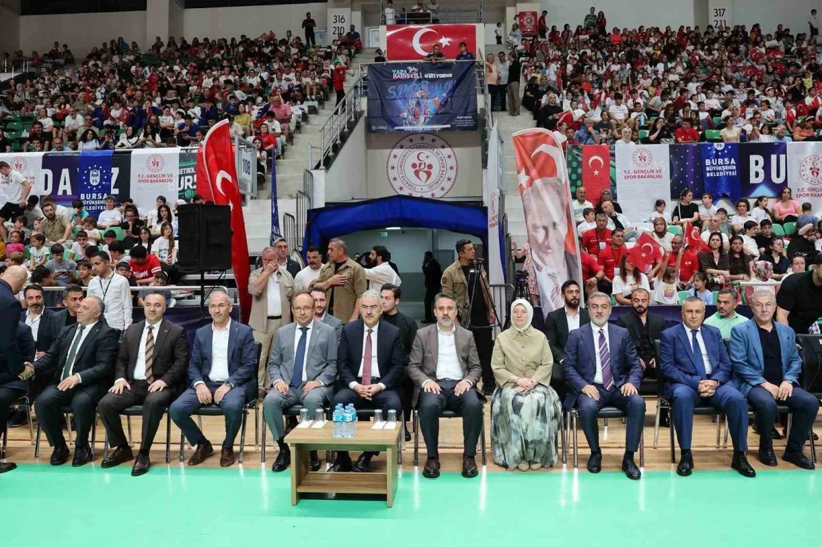 Bursa'da Yaz Spor Okulları açıldı: 30 bin çocuk sporla buluşacak