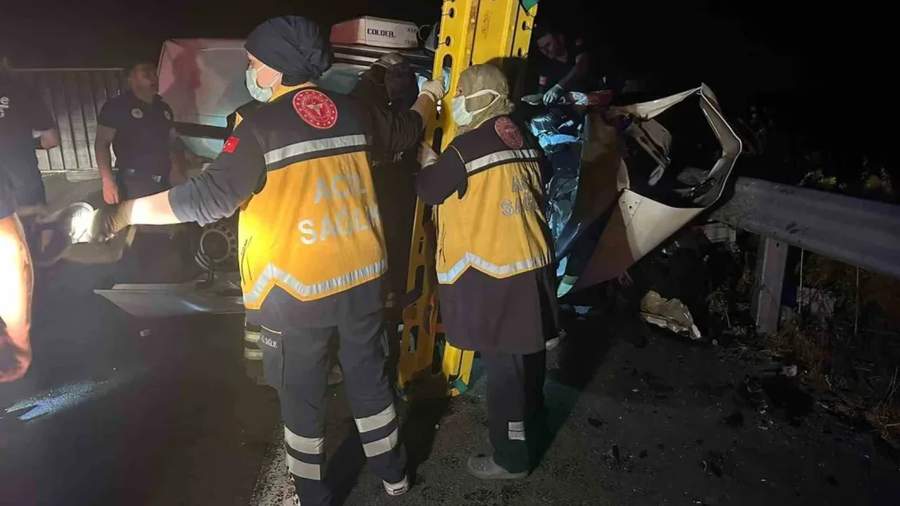 Tekirdağ-Muratlı yolunda dorse kazası: 3 kişi öldü