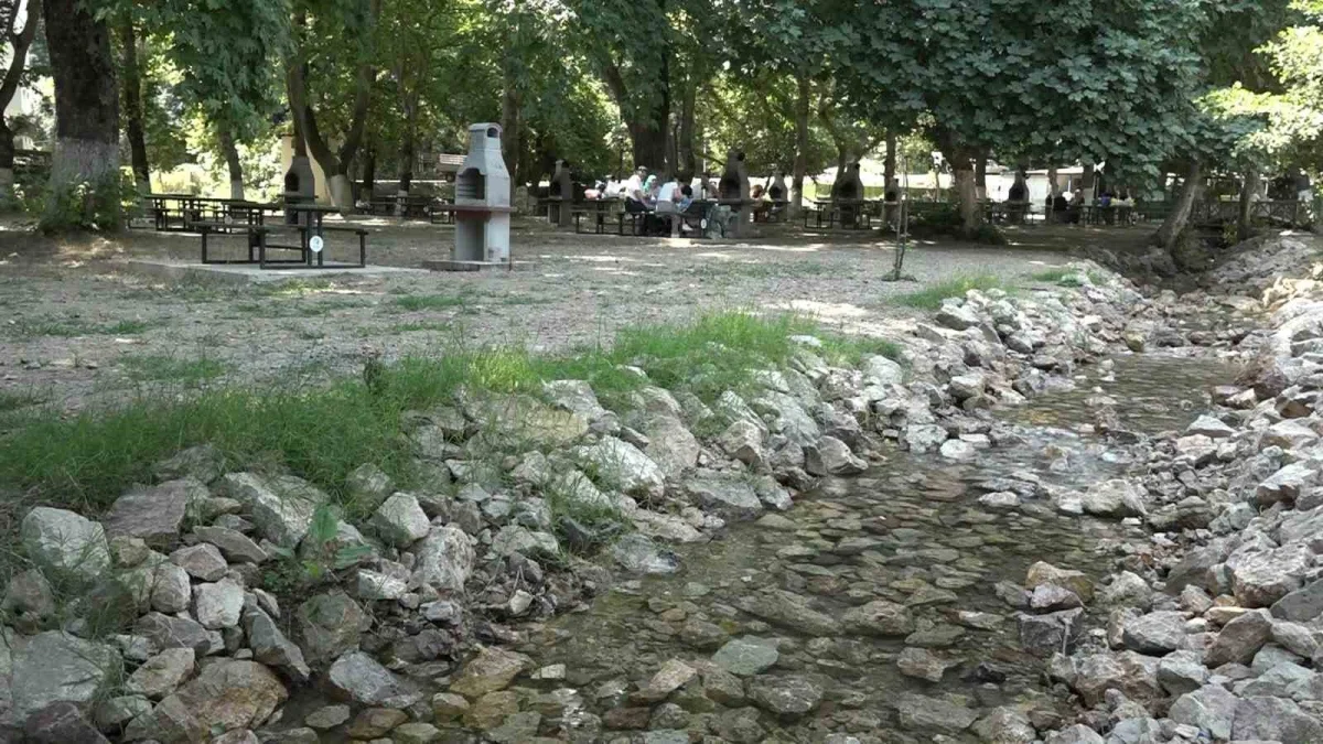 Karacabey sahili yaza hazır: 22 kilometrelik kıyıda sezon başladı