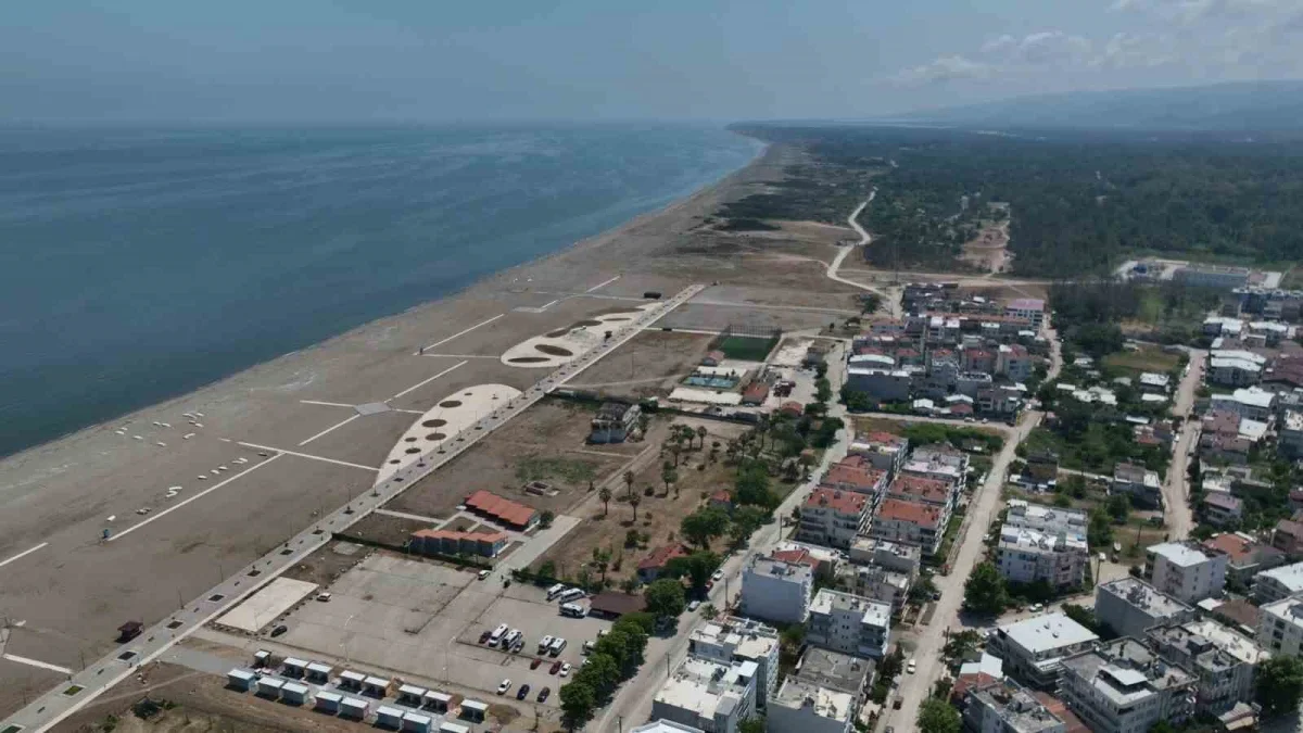 Karacabey sahili yaza hazır: 22 kilometrelik kıyıda sezon başladı