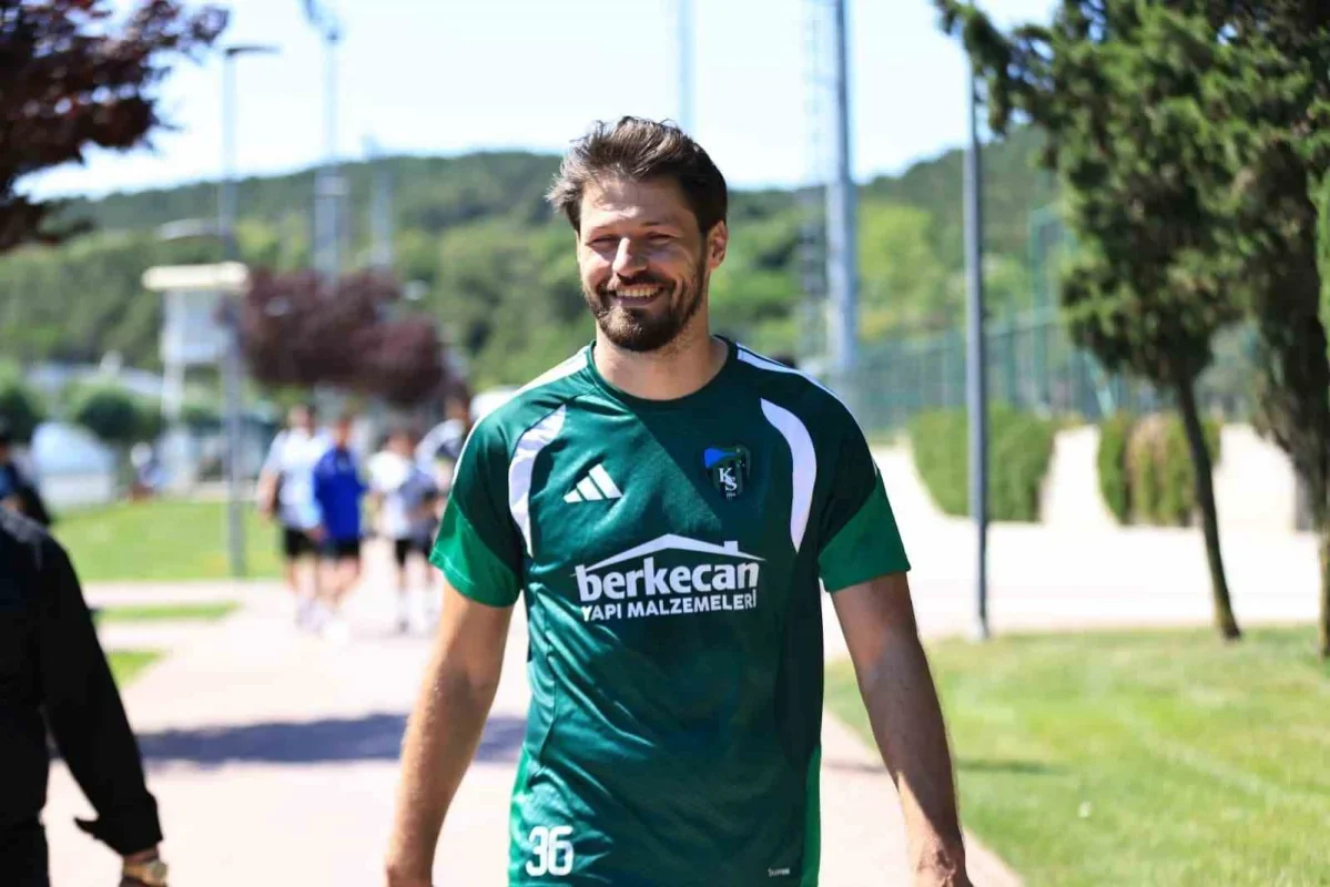 Selçuk İnan: Kocaelispor'da daha güçlü sezon hedefi