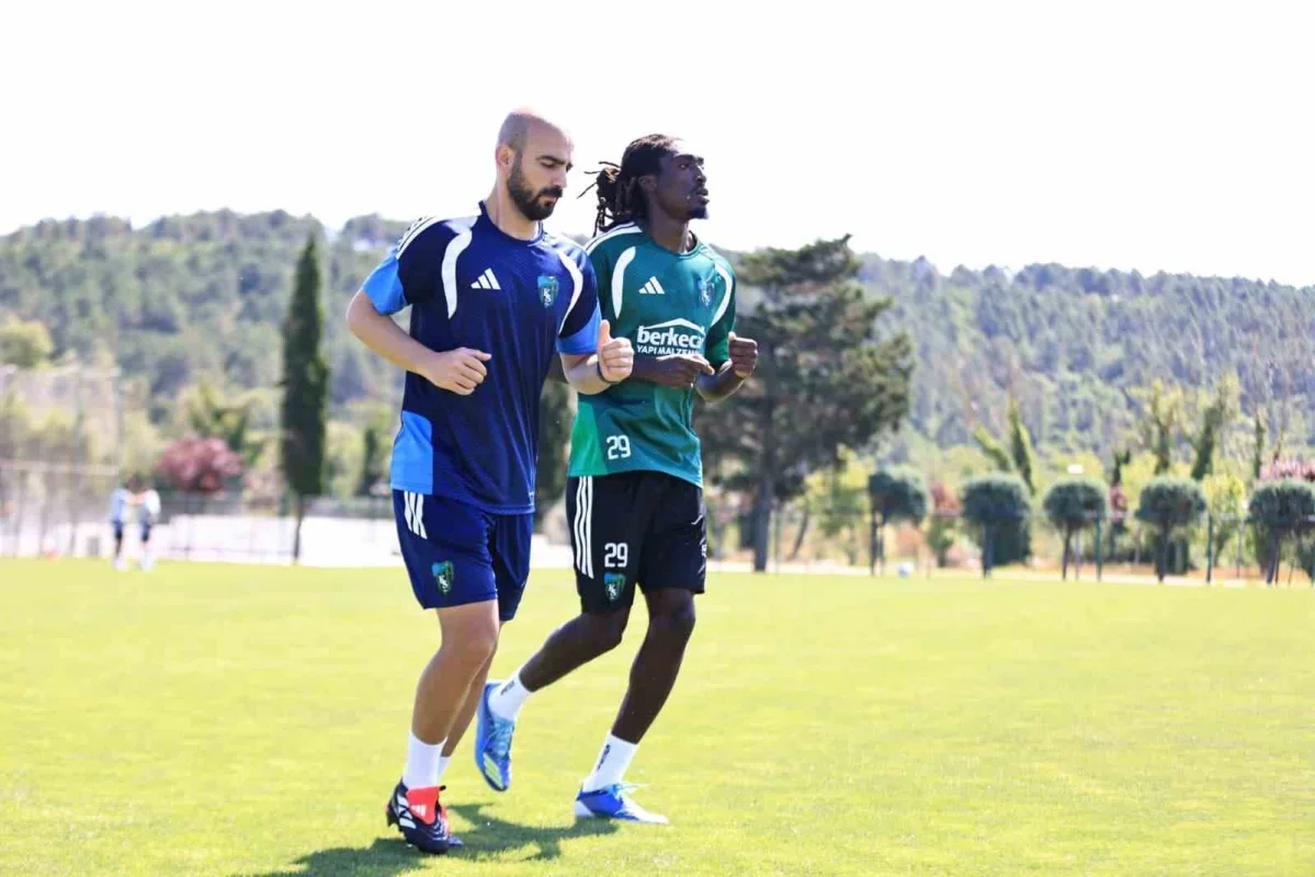 Selçuk İnan: Kocaelispor'da daha güçlü sezon hedefi