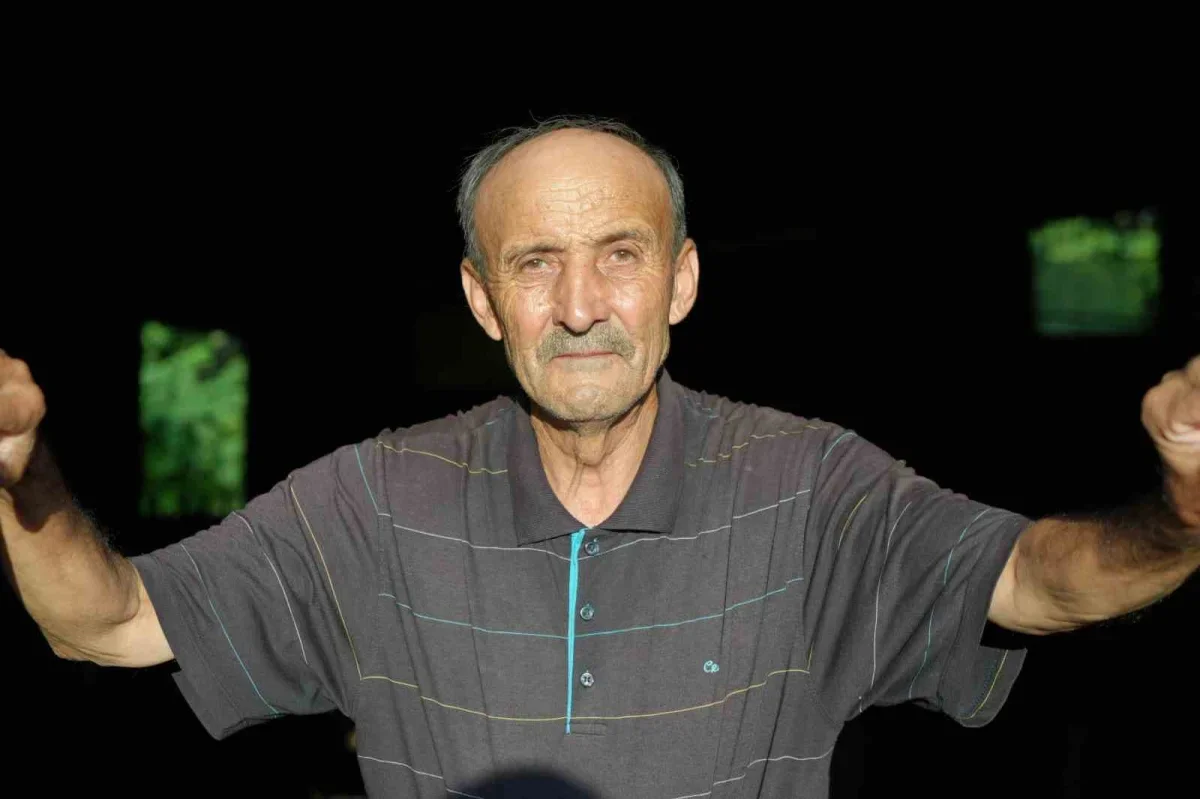 Edirne'de üçüz buzağı sürprizi: Aile büyük sevinç yaşadı