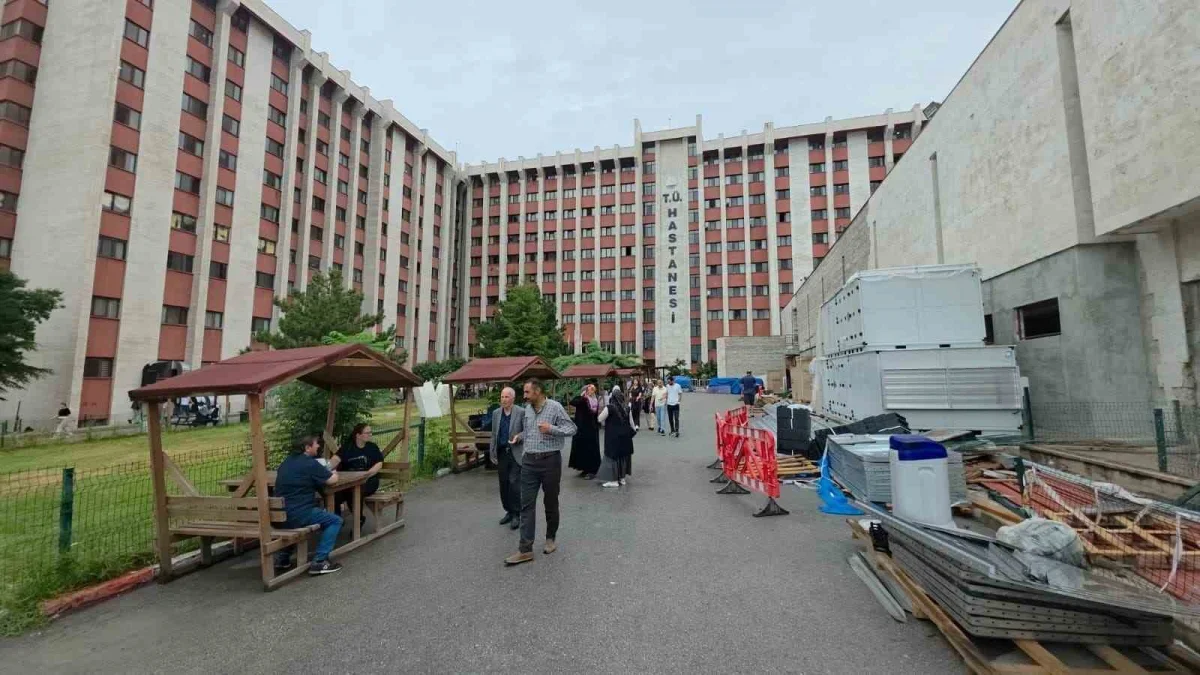 Kırklareli'nde eski eş dehşeti: Anne öldü, kızı ağır yaralı