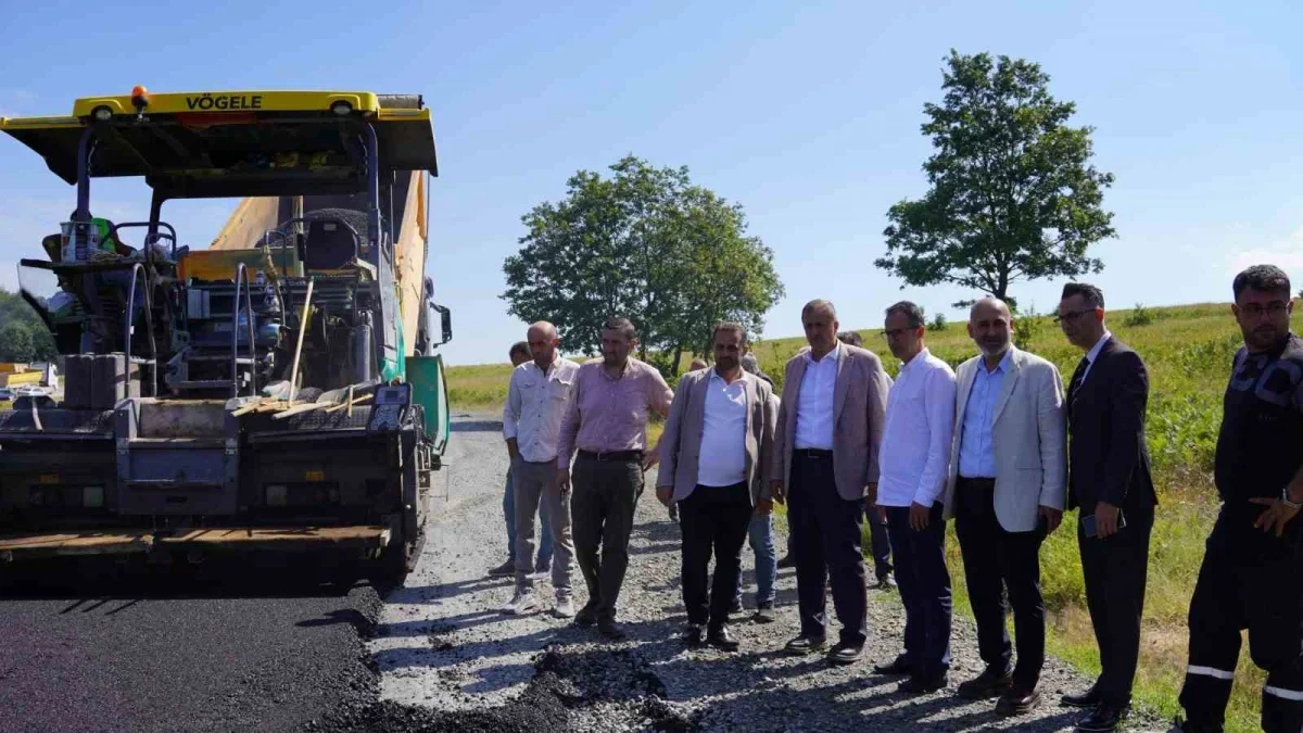 İznik-Gölcük bağlantı yoluna sıcak asfalt çalışması başladı