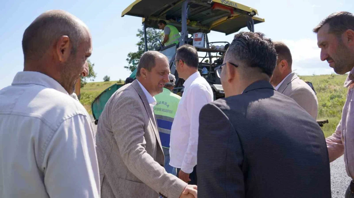 İznik-Gölcük bağlantı yoluna sıcak asfalt çalışması başladı
