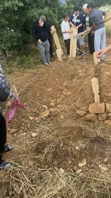 Kırklareli'nde saldırıda ölen 4 yaşındaki Öykü Naz toprağa verildi