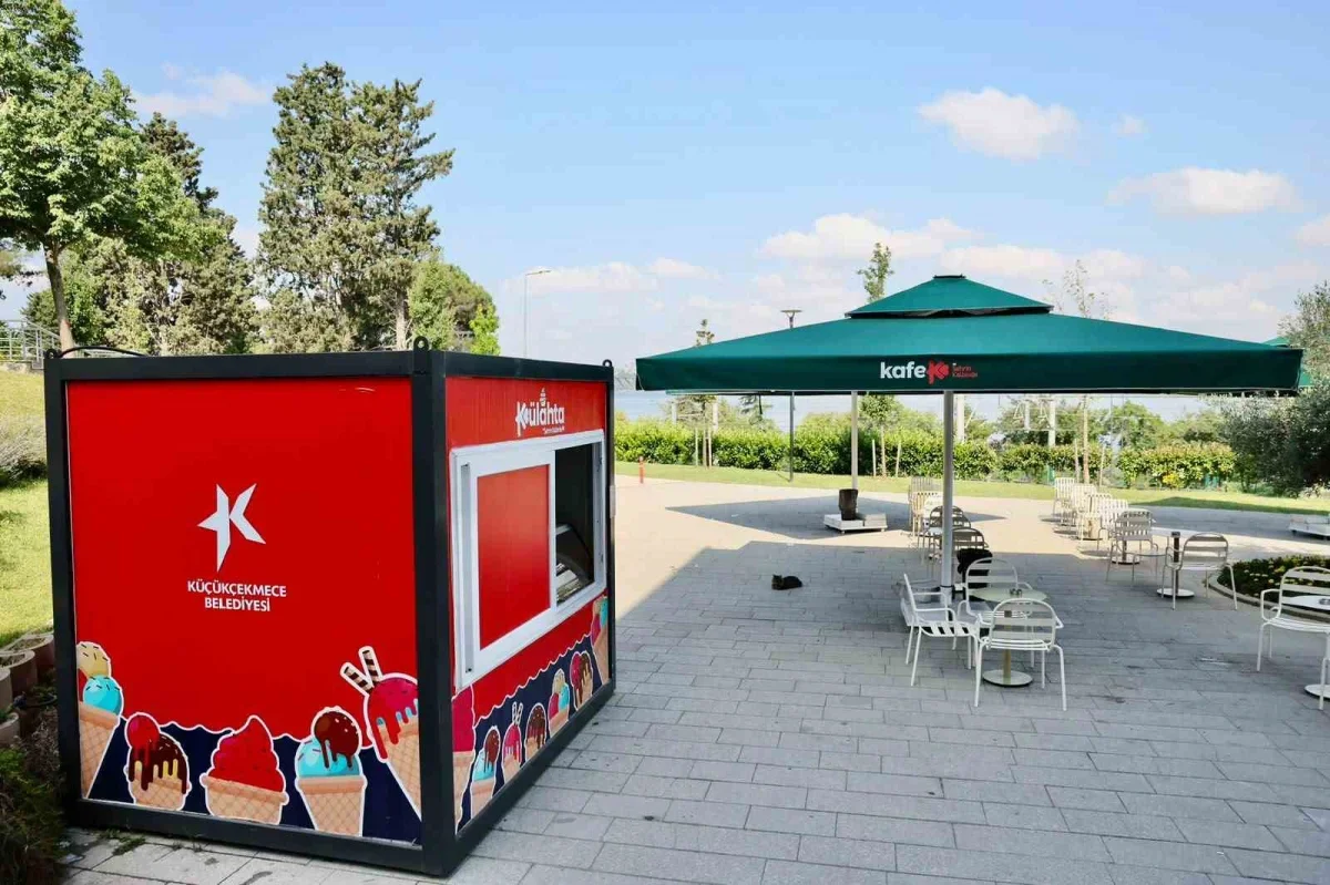 Küçükçekmece Belediyesi'nden yazın yeni durağı: Külahta açıldı