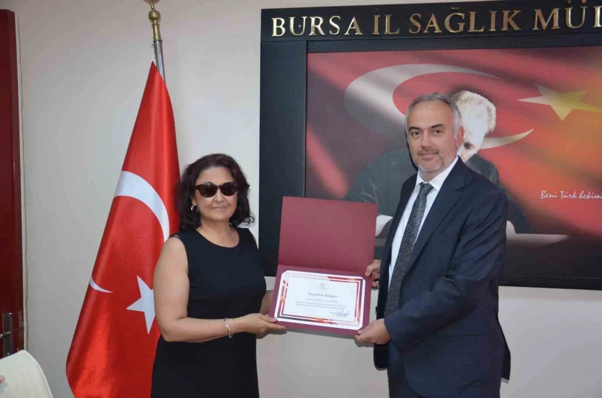 Bursa'da kanser taramasında başarılı hekimlere teşekkür belgesi