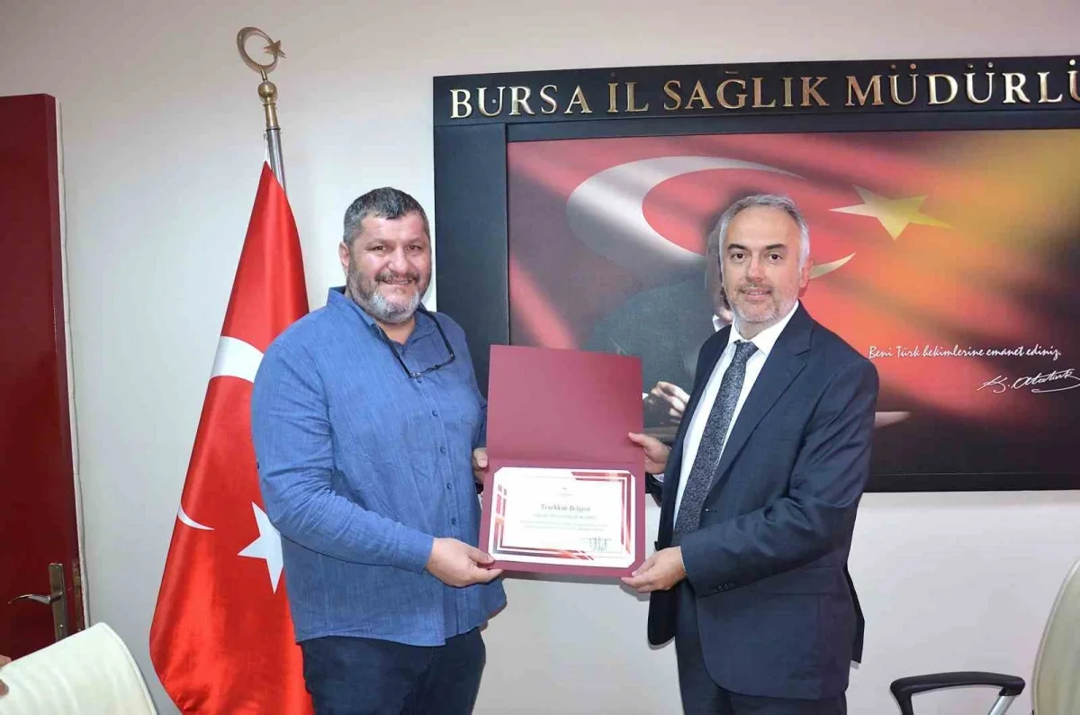 Bursa'da kanser taramasında başarılı hekimlere teşekkür belgesi
