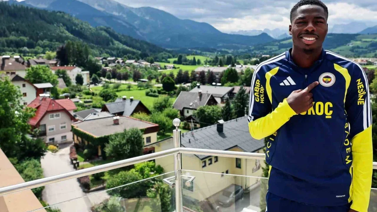 Anthony Musaba: Fenerbahçe'de hedef şampiyonluk ve Şampiyonlar Ligi
