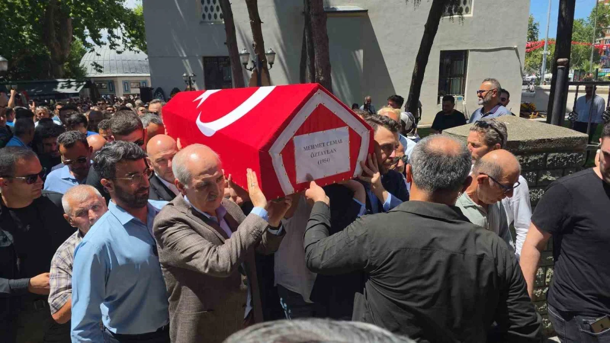 Mehmet Cemal Öztaylan Bandırma'da son yolculuğuna uğurlandı