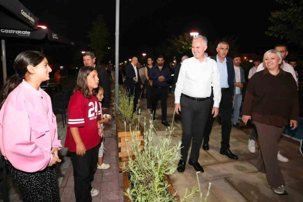 Gastro Kafe Kanal İnegöl Şubesi hizmete başladı