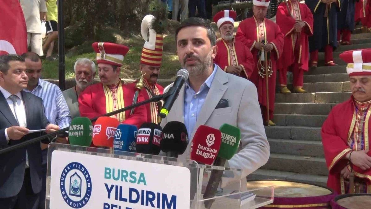 Yıldırım'da Sultan Çelebi Mehmed tahta çıkışının 613. yılında anıldı