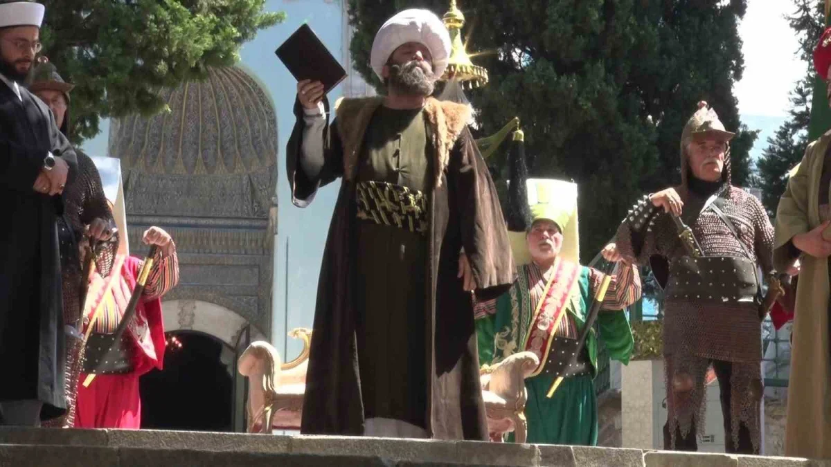 Yıldırım'da Sultan Çelebi Mehmed tahta çıkışının 613. yılında anıldı