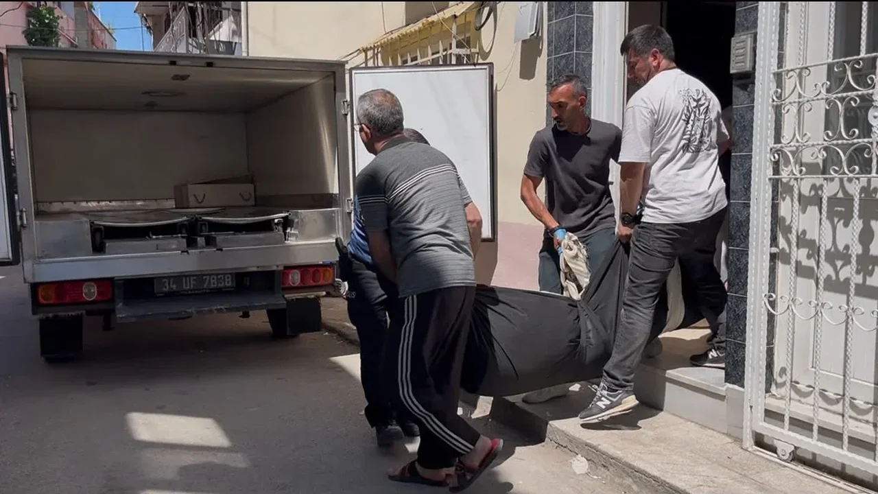 Bursa Osmangazi'de merdivenlerden düşen Rıza Özgür hayatını kaybetti