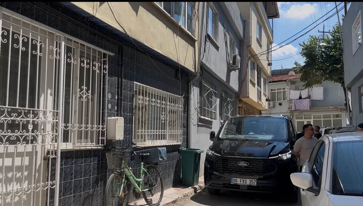Bursa Osmangazi'de merdivenlerden düşen Rıza Özgür hayatını kaybetti