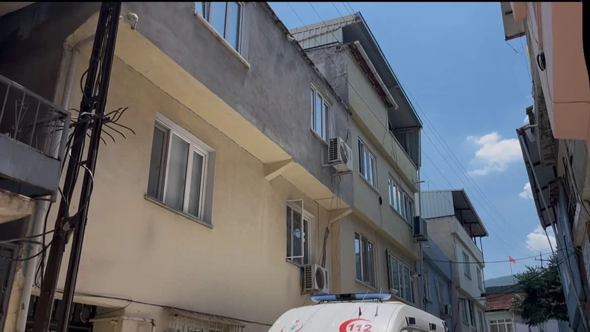 Bursa Osmangazi'de merdivenlerden düşen Rıza Özgür hayatını kaybetti