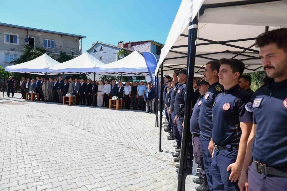 Büyükorhan'da yeni itfaiye binası hizmete açıldı