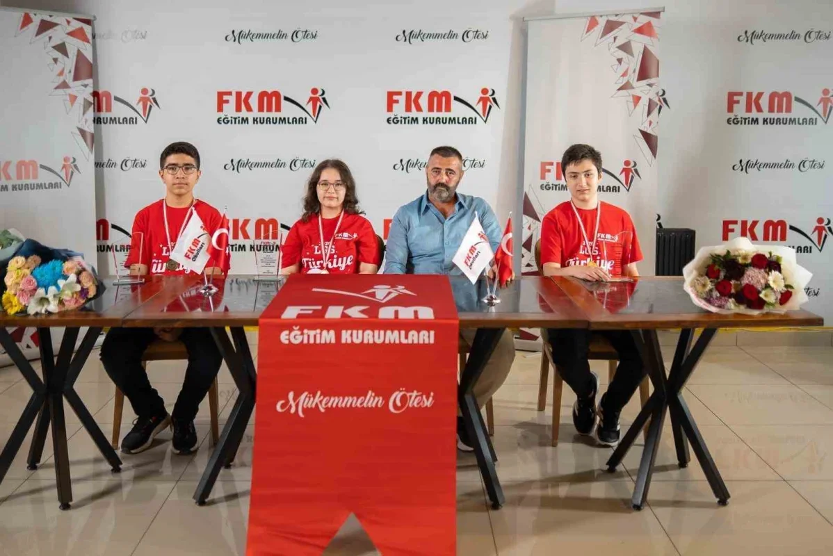 FKM Eğitim Kurumları'ndan 2026 LGS'de 3 Türkiye birincisi