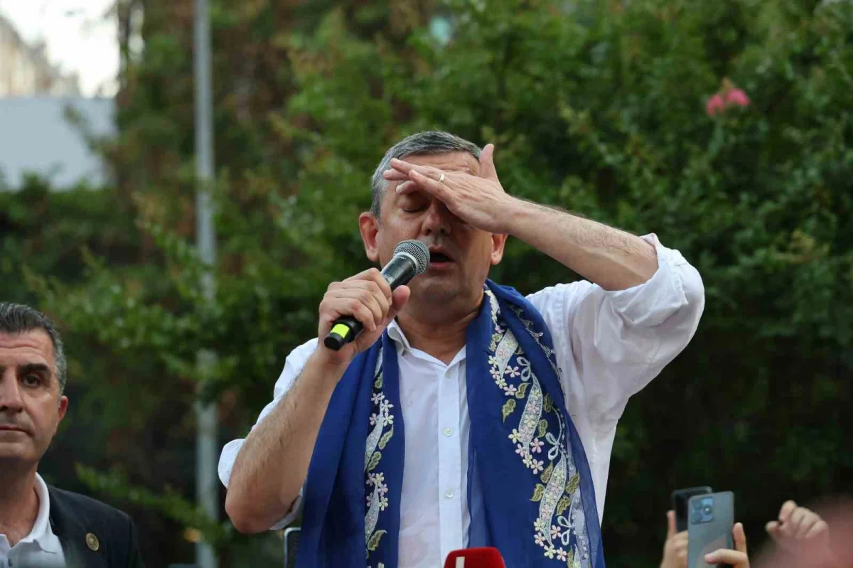 Özgür Özel'den yeni parti sinyali: Adana'da dikkat çeken sözler
