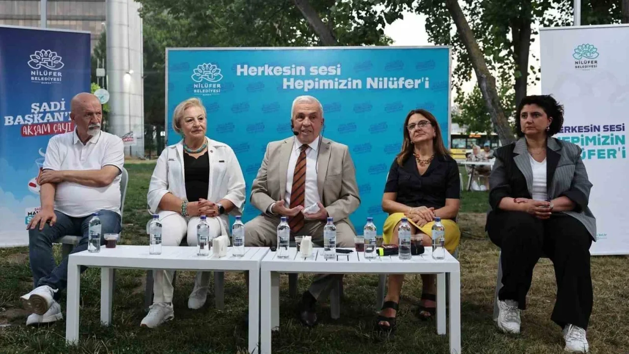 Şadi Özdemir İhsaniye'de vatandaşlarla buluştu