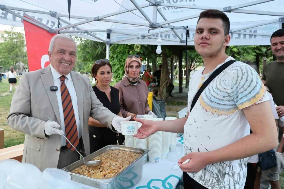 Şadi Özdemir İhsaniye'de vatandaşlarla buluştu