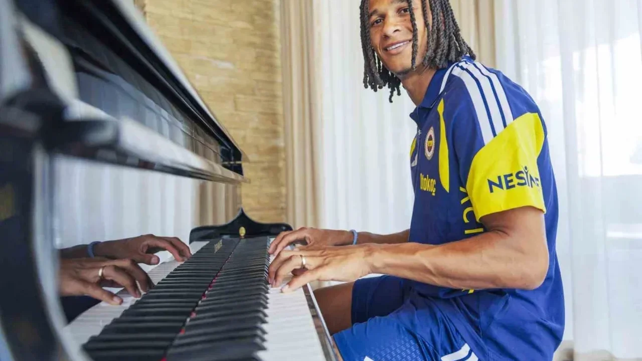 Nathan Ake: Fenerbahçe'ye gelmek benim için kolay oldu