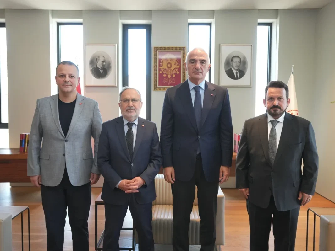 Bakan Ersoy'dan 15 Temmuz mesajı: Ortak sorumluluğumuz