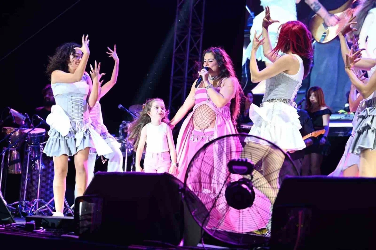 Karacabey'de Ihlamur Festivali binlerce kişiyi buluşturdu