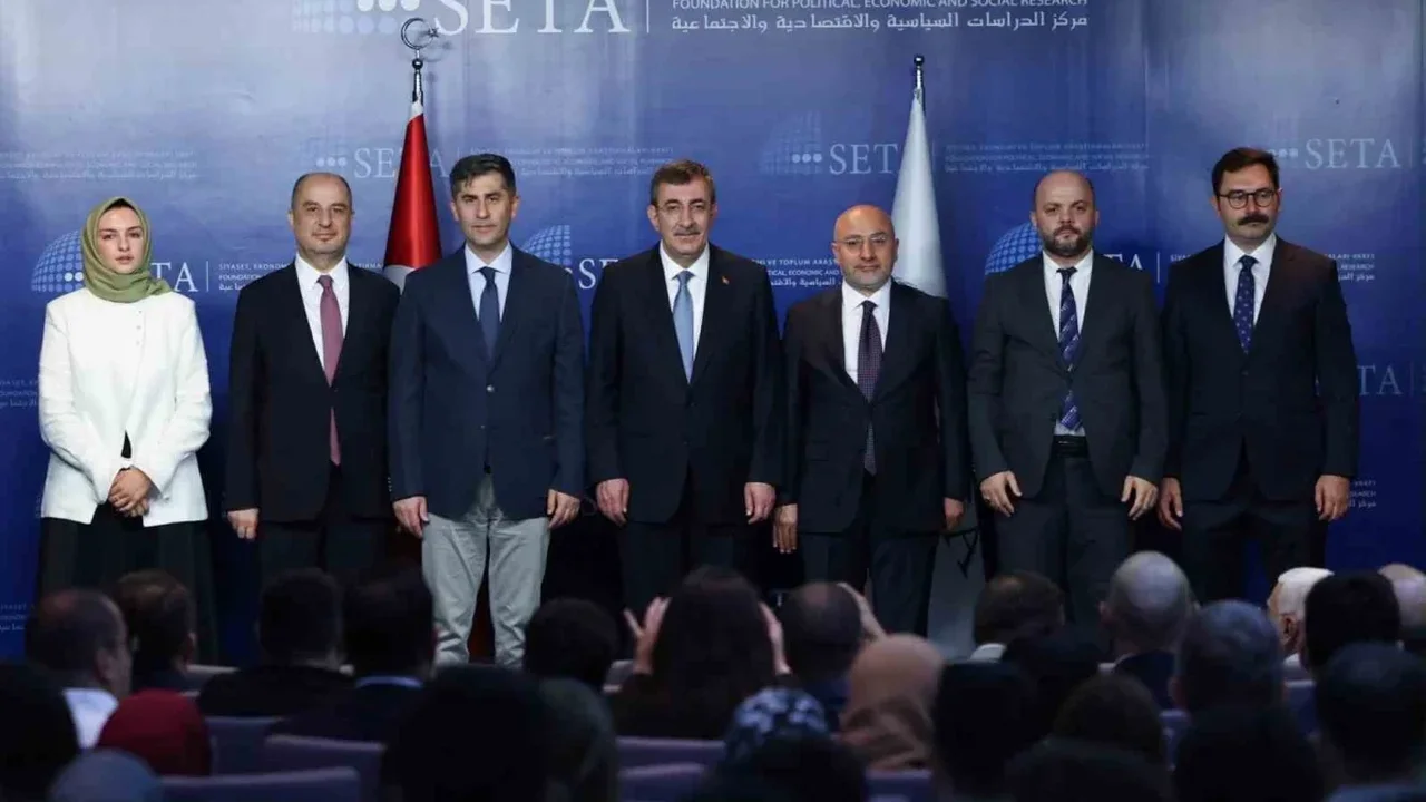 Cevdet Yılmaz: FETÖ benzeri yapılanmalara karşı dikkatli olmalıyız